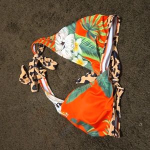 Bikini top